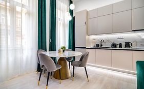 Opera Residence - D10
